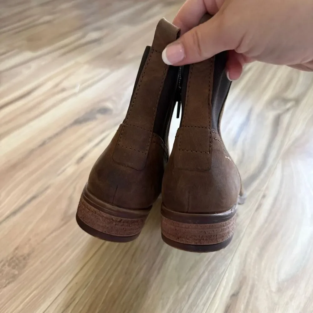 NWOT JOSEF SEIBEL SIENNA 08 BROWN LEATHER ANKLE BOOT WOMEN'S Size 10.5 (41)